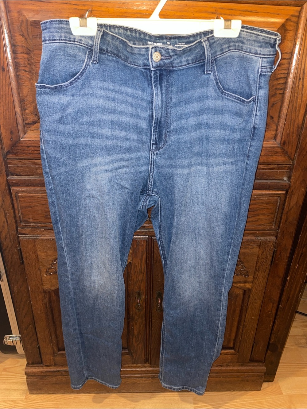 Old Navy Women's High-Rise, Straight Plus Size Jeans, Size 16 short
